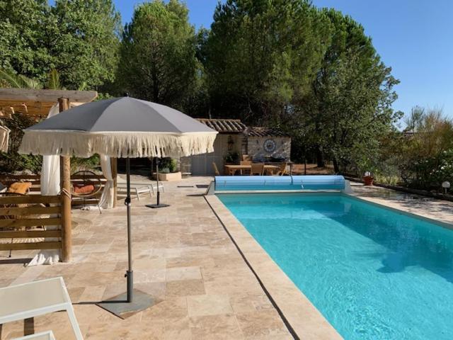 Le Petit Chene Villa Le Castellet  Bagian luar foto