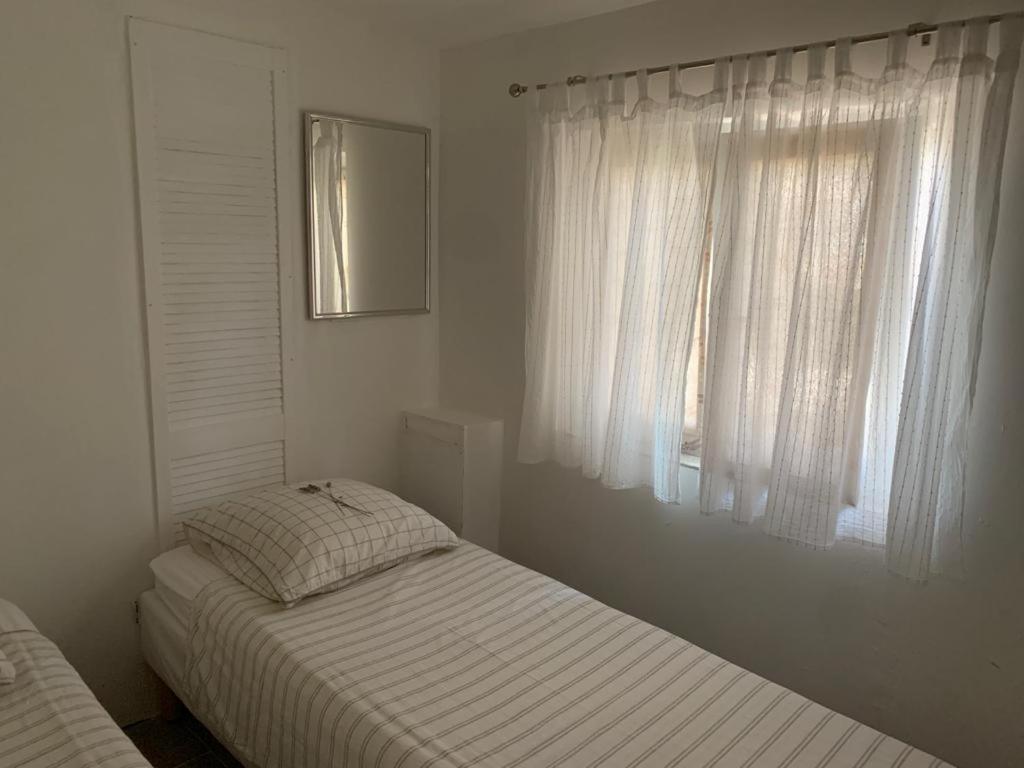 Le Petit Chene Villa Le Castellet  Bagian luar foto